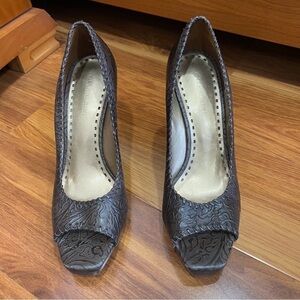 Gianni Bini High Hill Shoes
